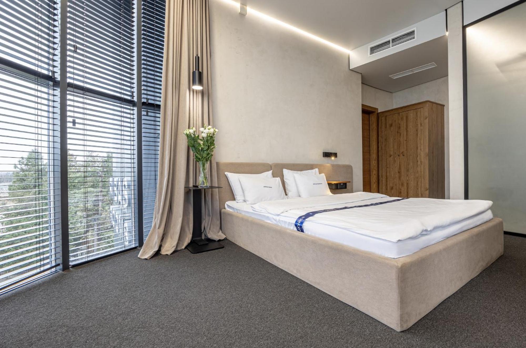 Ribas Rooms Lutsʼk Exterior foto
